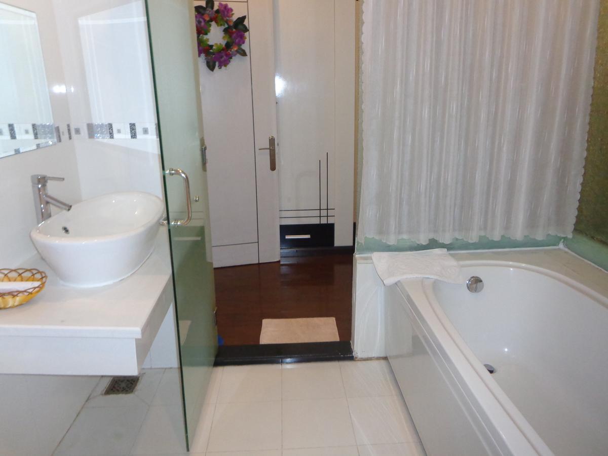 Lavender Hotel Thu Dau Mot Εξωτερικό φωτογραφία